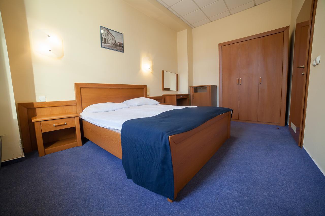 Hotel Pakrac Εξωτερικό φωτογραφία